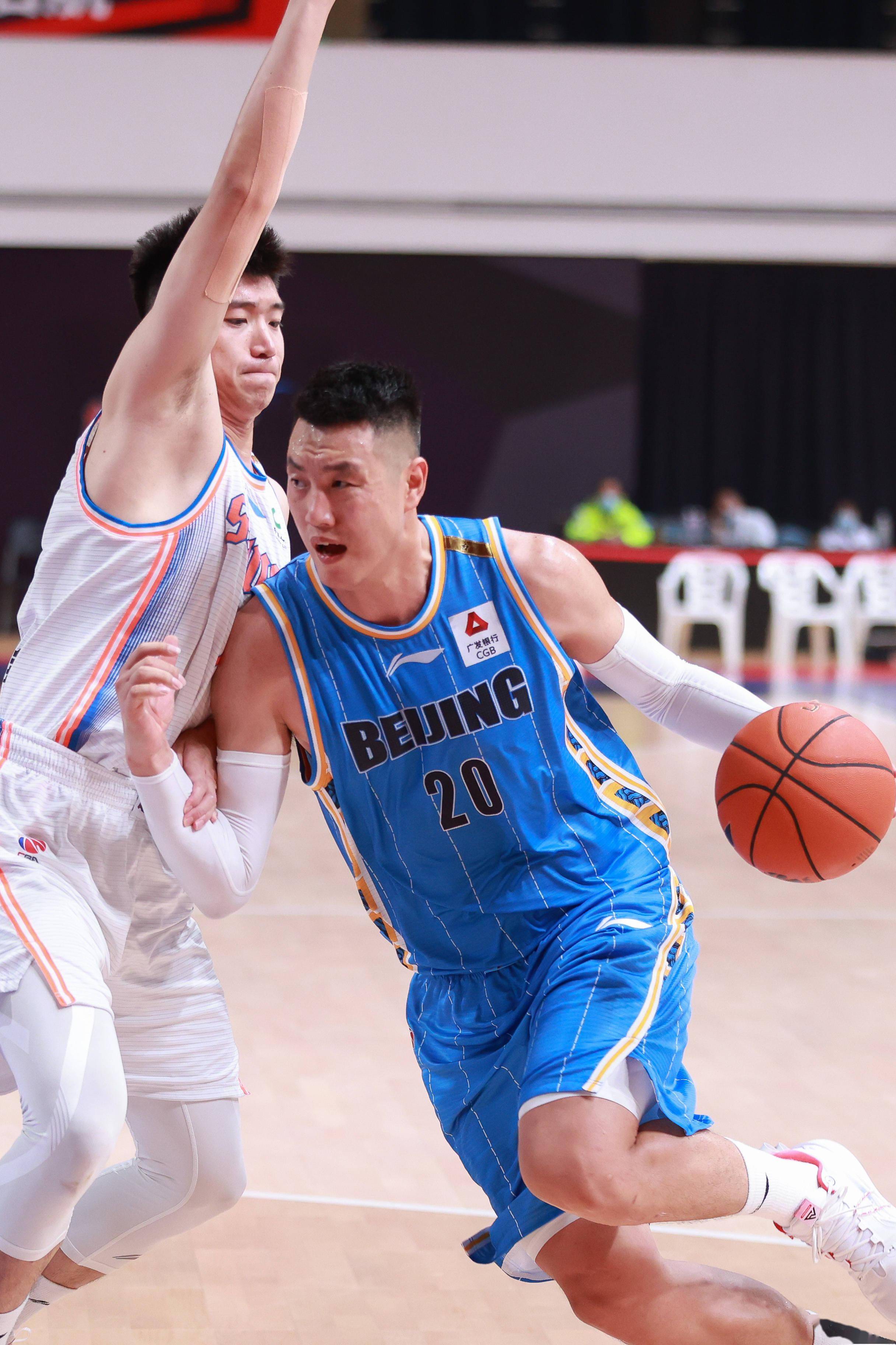 尽管个人能 尽管个人能